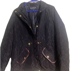 Jason Maxwell Outdoor Collection/Black Quilted Jacket with Gold Details